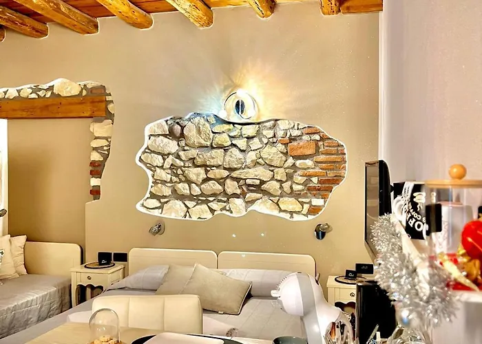 Cq Rooms Verona